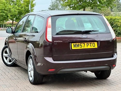 2008 Ford Focus 1.8 Zetec 5dr ESTATE Petrol Manual - Picture 10 of 24