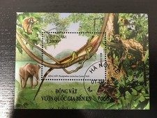 VIETNAM 2006 ANIMALS IN BEN EN NATIONAL PARK 12000D STAMP IN MINISHEET - VFU