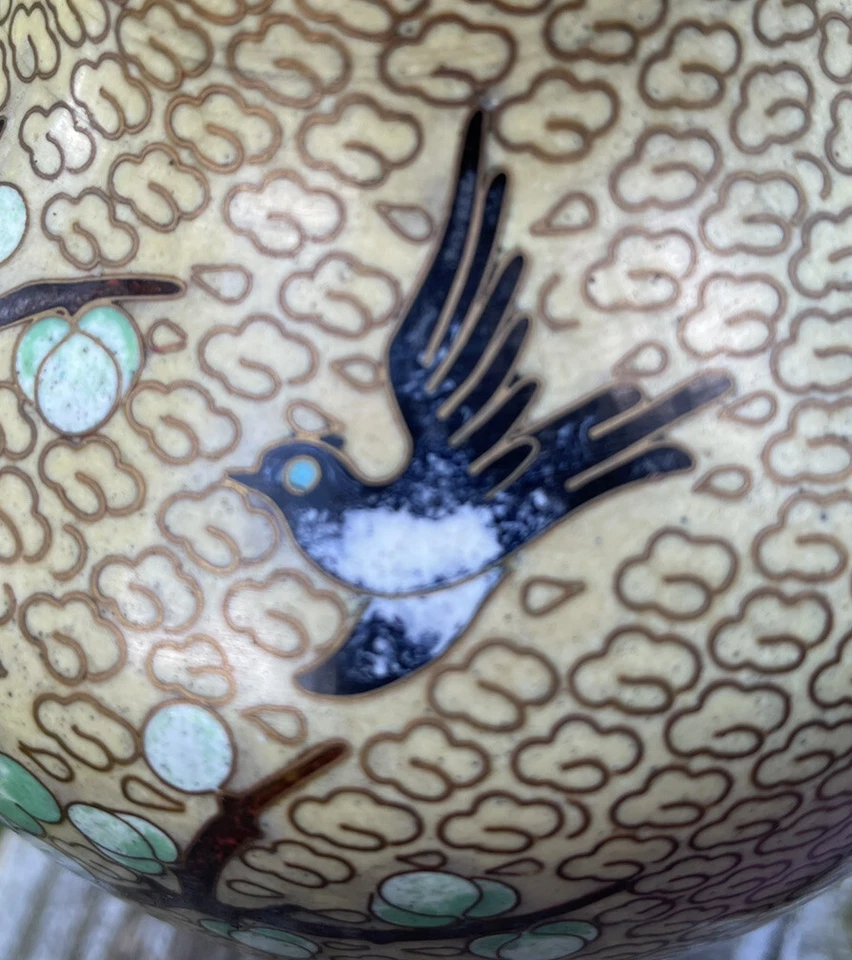 Изысканная *Chartreuse* художественная ваза клуазоне с розовыми/синими/мятными цветами вишневого дерева - Изображение 3 из 4