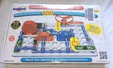  Snap Circuits Jr , Electronics STEM Learning ,  Pre-owned 