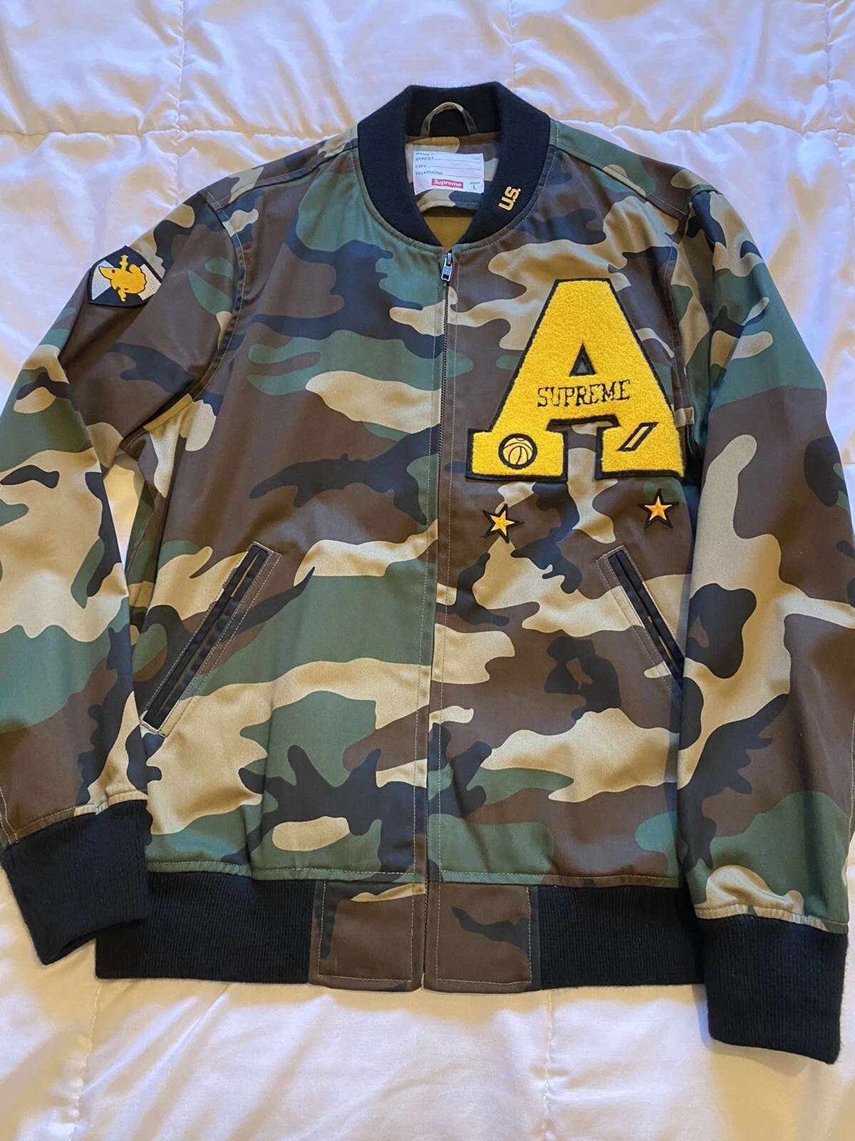 Veste Supreme SS13 Cadet Varsity Camo Letterman taille L neuve sans étiquettes ?