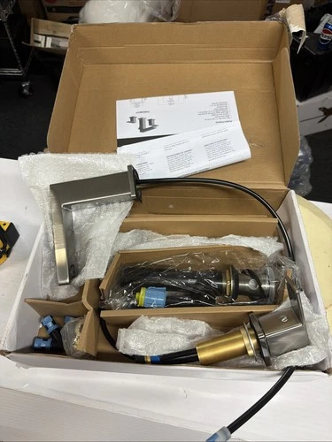 PROFLO Kelper 1.2 GPM Widespread Bathroom Faucet with Model: PFWSC9867ZBN - Picture 3 of 3