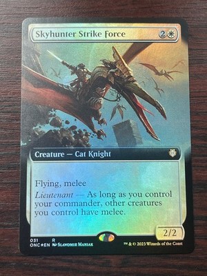 1x FOIL BORDERLESS SKYHUNTER STRIKE FORCE - Commander - MTG - Magic the Gathering