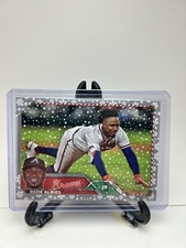 2023 Topps Holiday Metallic Snowflake OZZIE ALBIES #H58 Atlanta Braves