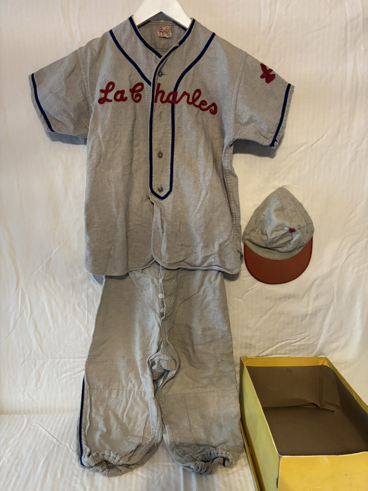 Vintage Wool Baseball Uniform Kids Size Medium - La Charles