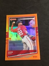2020 Donruss (THROWING Variation) Holo Orange Foil Refractor Juan Soto 162  MINT