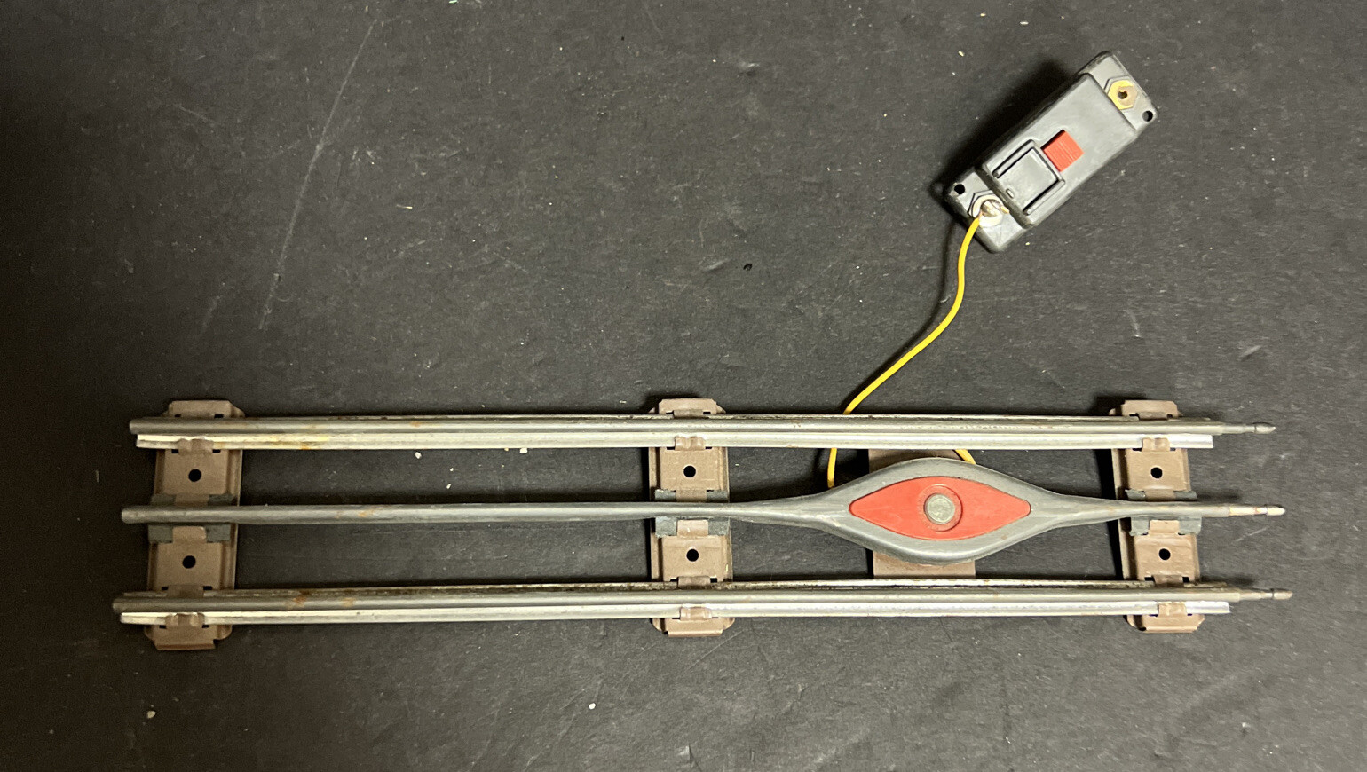 Lionel 65149 Remote Control Uncoupler Track O27 Gauge Hong Kong eBay