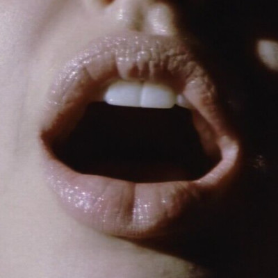 Angelina Jolie O-Face Lips From Hackers Age 20 #4 ENHANCED Print  AJHP04