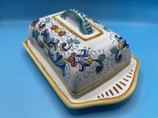 Deruta Pottery- Covered Butter Dish -  Made/painted by hand in Italy. Great !