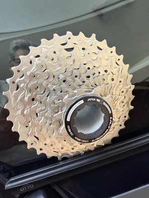 Shimano Ultegra  11-34T CS-R8101, 12- Speed Cassette New