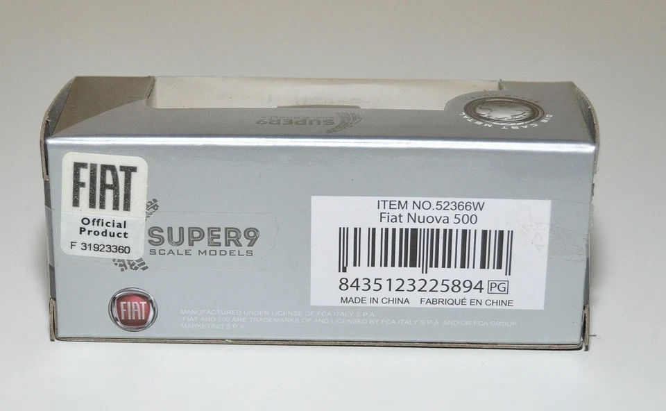Welly Fiat Nuova 500 bianca Super9 scala 1:60 - Immagine 2 di 3