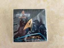 Star Trek Discovery Starfleet Badge Lapel Pin COMMAND Gold Colored