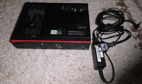 Fujitsu Futro S920 AMD GX 415GA 4x 1,5GHz 8GB  8GBmSATA  komplett passiv gekühlt