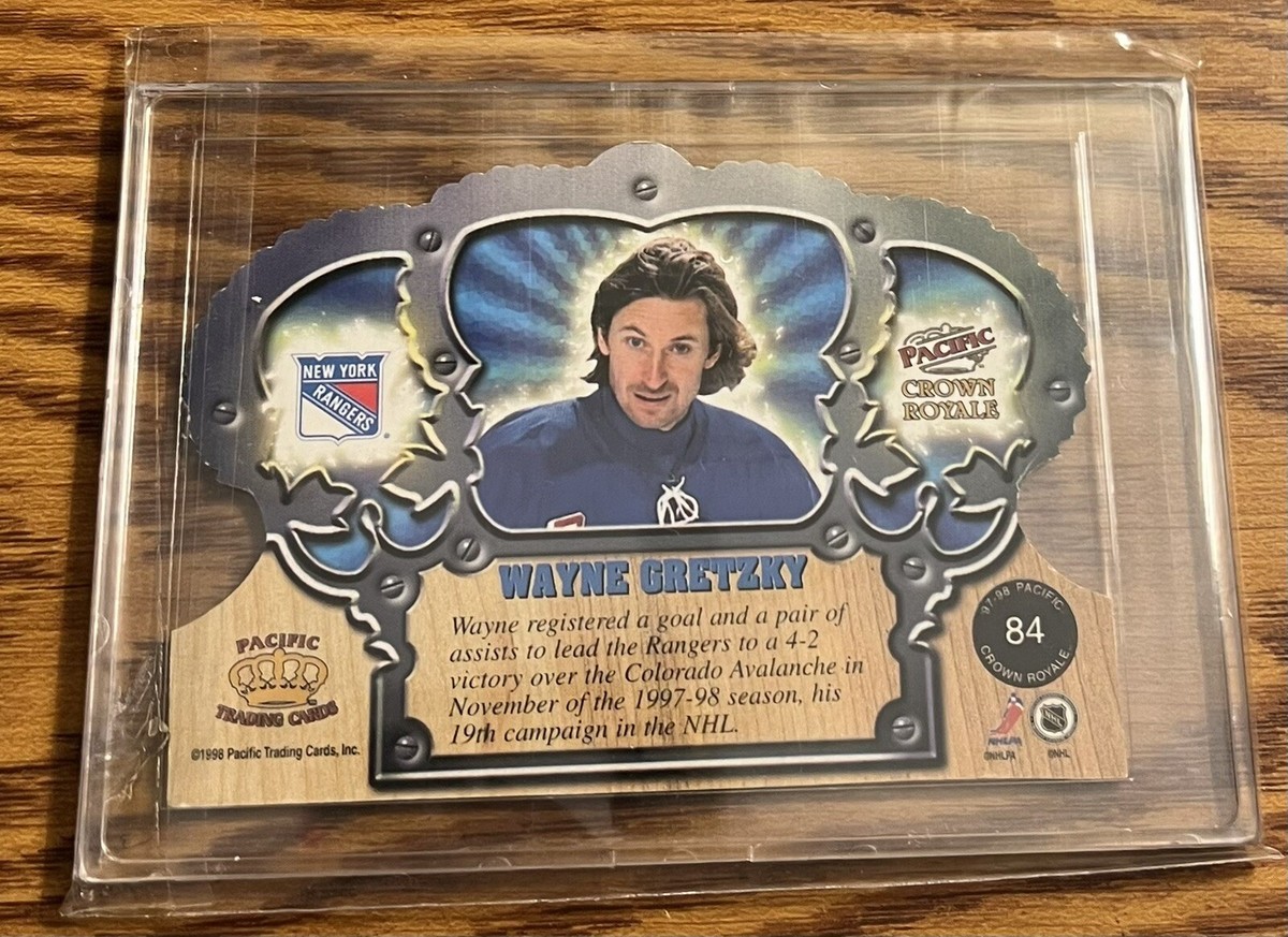 WAYNE GRETZKY 97-98 PACIFIC CROWN ROYAL DIE-CUT CARD #84