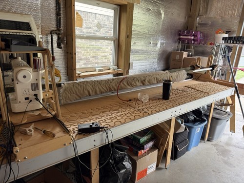 JUKI TL-2010Q Quilting Sewing Machine w/ Cruise Control on a Grace Co frame