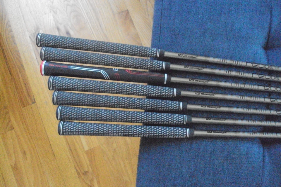 MacGregor MT-86 Pro Forged irons 4-PW Recoil 680 F4 stiff graph std length - Image 3 of 4