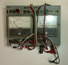 Vintage Unbranded AC/DC Voltmeter Made In Taiwan-Untested