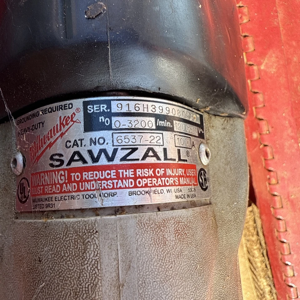 milwaukee sawzall 6537-22 Tested Fully Functional - Image 4 of 4