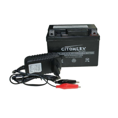 ROLLERBATTERIE 12V 5AH 4-TAKTER GY6 4Takt-Roller + BATTERIE LADEGERÄT CI500 12 V