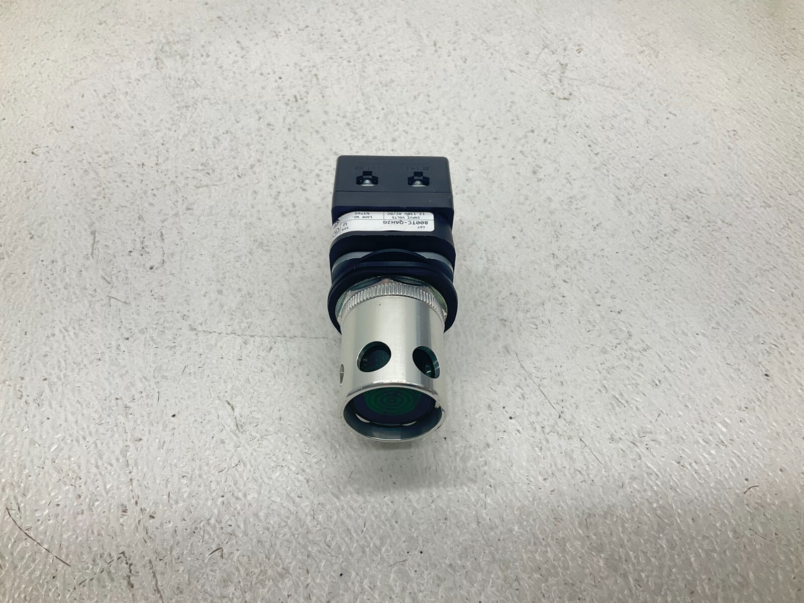 Allen Bradley 800TC-QAH2G Green Illuminated Push Button Ser. U 12-130V ...