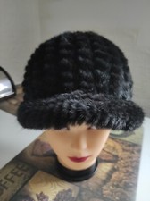 Damen Qualität gestrickte mit Echt Nerzfell Mütze 57-59 Groß Schwarz.
