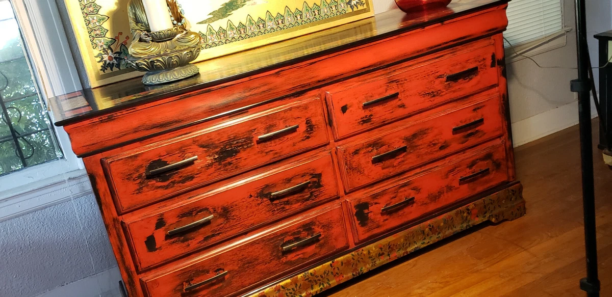 chest of drawers. Painted furniture. Oriental style. waxed. Hand stamped print