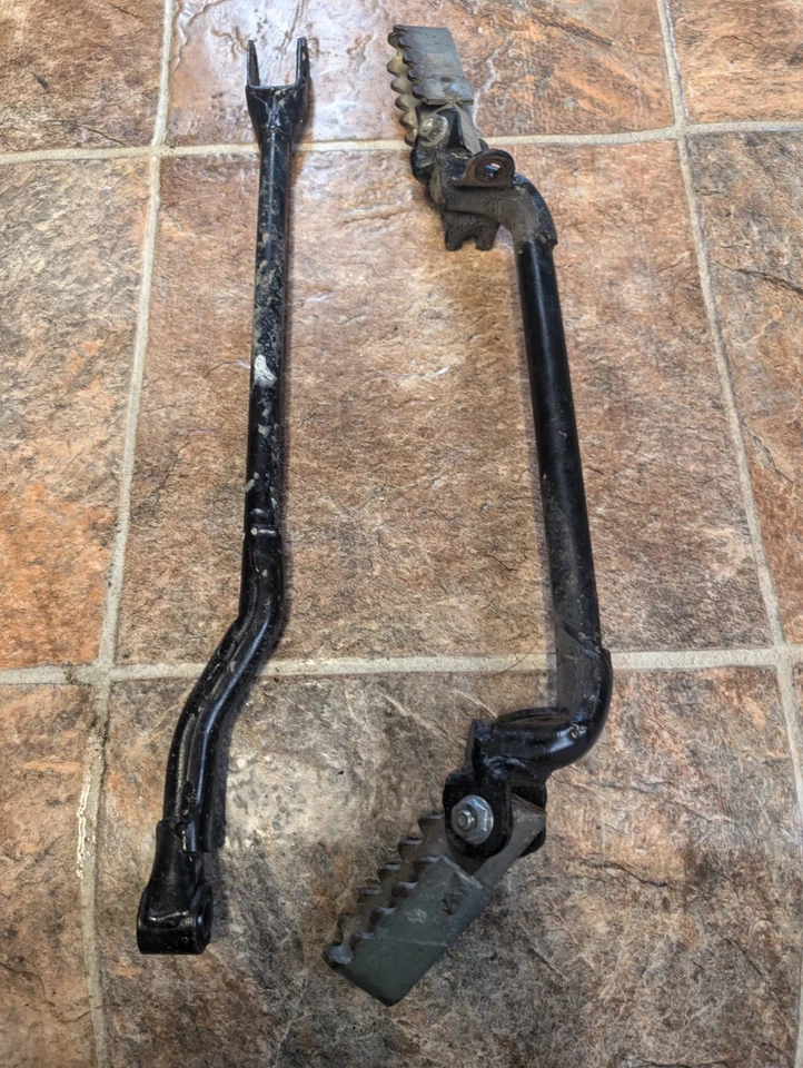 YAMAHA 360 DT2 DT RT 1 2 3 250 ESTRIBERAS ESTRIBERAS SOPORTES REPOSAPIÉS FRENO BRAZO DE RETENCIÓN Foto 3 de 4