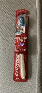 1 COLGATE/360 DEGREE OPTIC WHITE TOOTHBRUSH/MEDIUM/WHITE/NEW AND SEALED