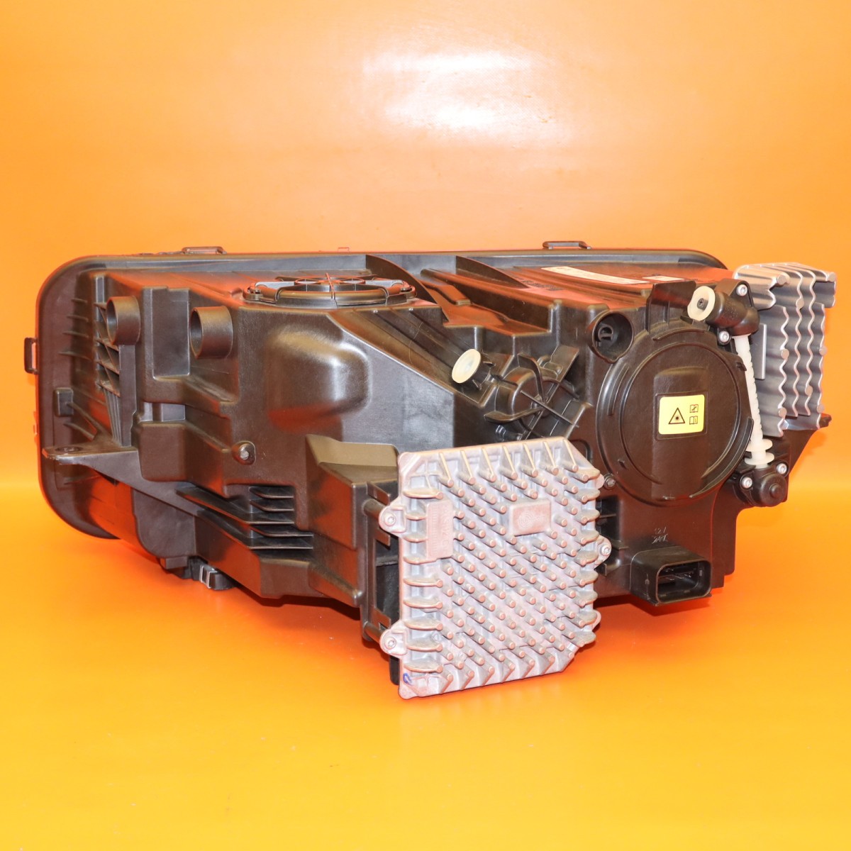 ROLLS ROYCE CULLINAN HEADLIGHT RIGHT 2019-2022 2023 2024 63119853202 LASER OEM