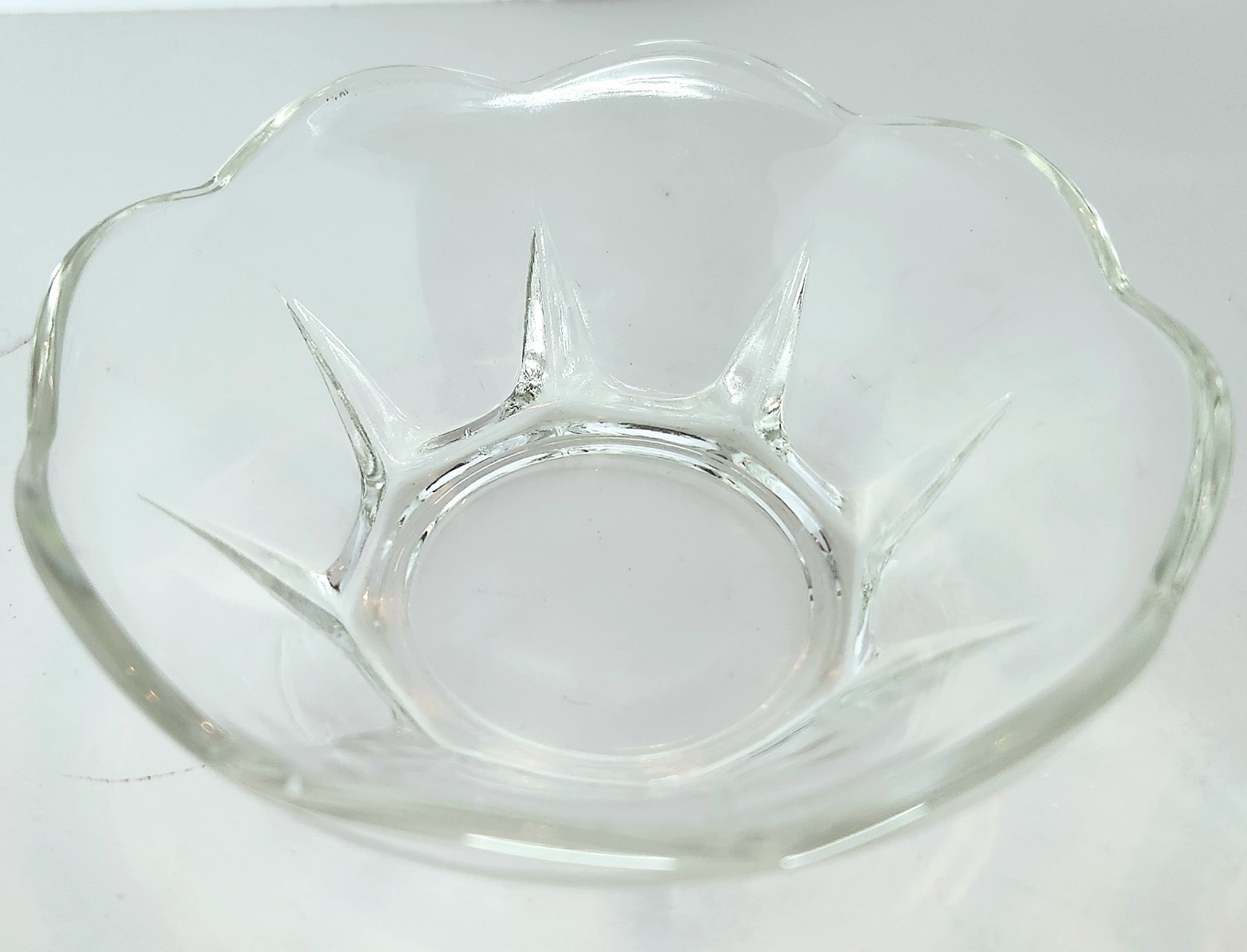 Vintage 2 Anchor Hocking Scalloped Edge Dessert Berry Bowls Clear glass 4.5"