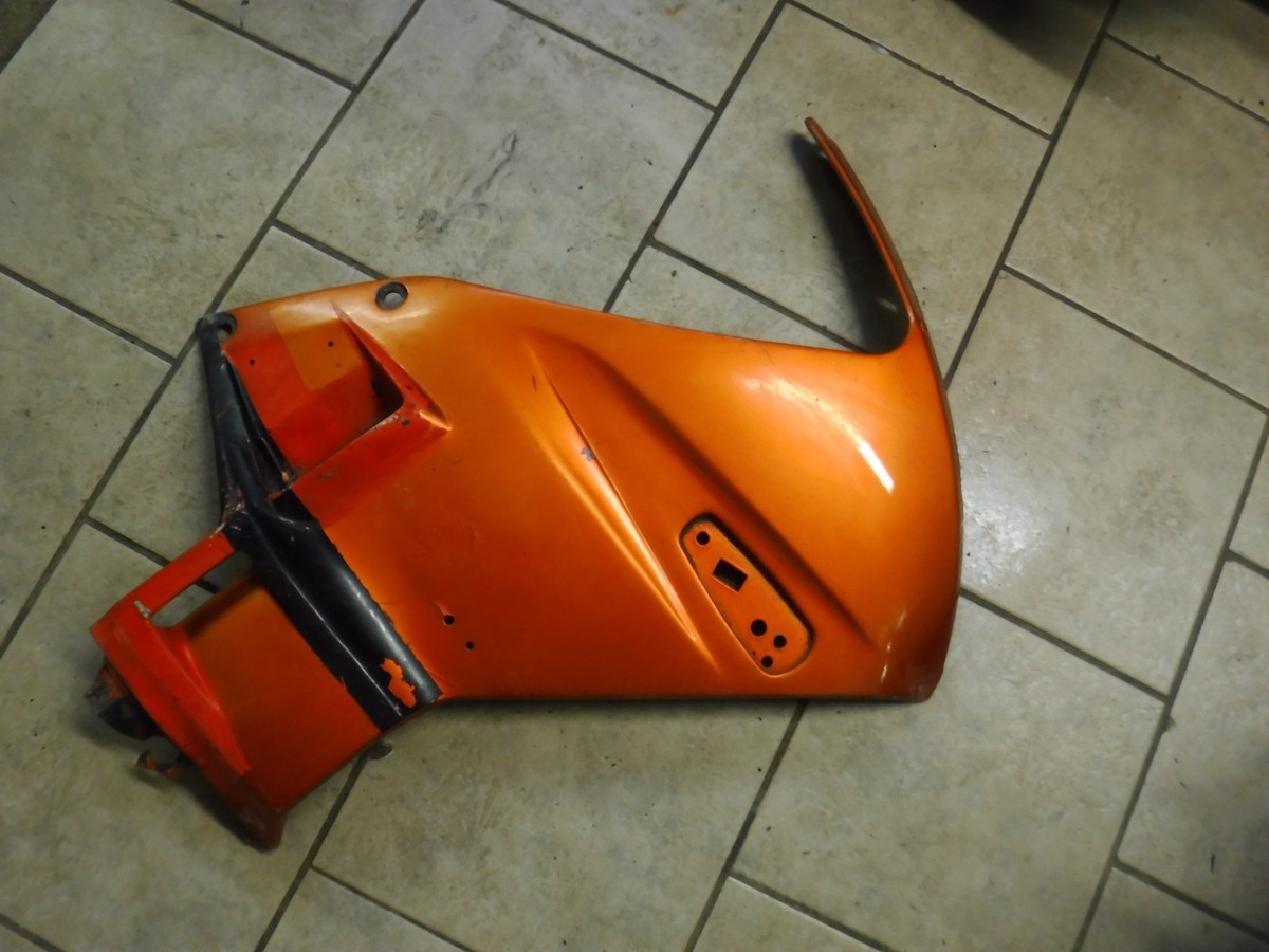 1987-90 KAWASAKI Ninja ZX750F Right Upper Mid Cowl Fairing 55028 1987-90 KAWASAKI Ninja ZX750F Right Upper Mid Cowl Fairing 55028