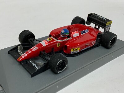 ONYX F1 Car 1/43 スケール 1/43 ONYX Formula 1 Ferrari F92 A from 1992 of Ivan Capelli TR521