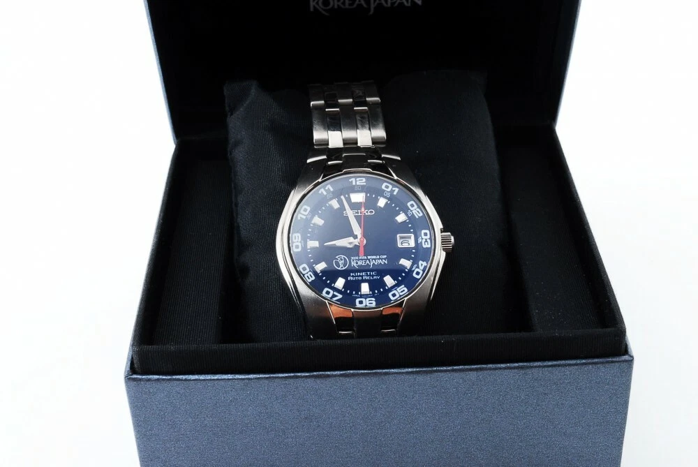 SEIKO KINETIC 2002 FIFA World Cup Korea/Japan 1000 limited 5J32 