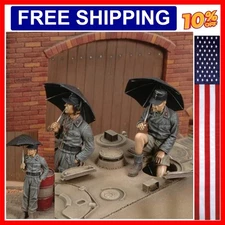 1/35 Scale Die-Cast Resin Figure Model Kit WWII 1944 German Tankers At Rest 3...