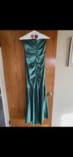 Camille La Vie Green Satin Formal Gown – Size 2