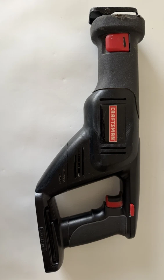 Craftsman C3 315.115740 19.2V Reciprocating Saw With Small Blade And Manual - Image 2 of 4