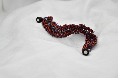 Armband Damen Schmuck Handarbeit Rot Grau Schwarz Glasperlen 19 cm Magnetverschu - Bild 2 von 8