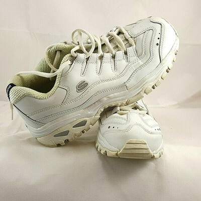 skechers wide sneakers