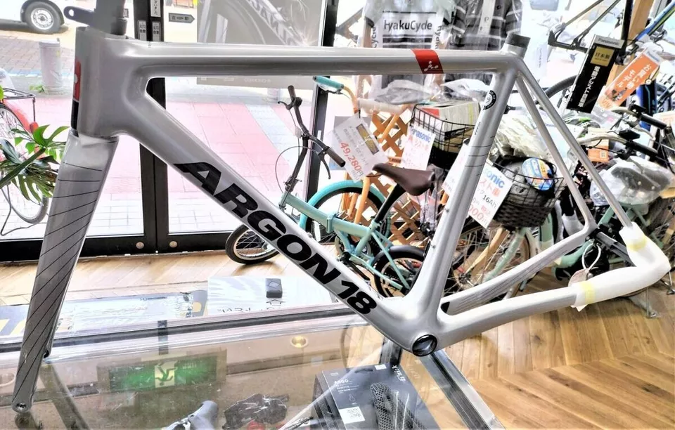 ARGON 18 Gallium CS Disc SIL/BLK Gloss Size S - Image 3 of 3