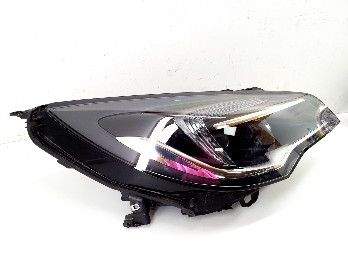 OPEL ASTRA K 2017 FRONT RIGHT HEADLIGHT RHD 39077803 / 18265024 | eBay 