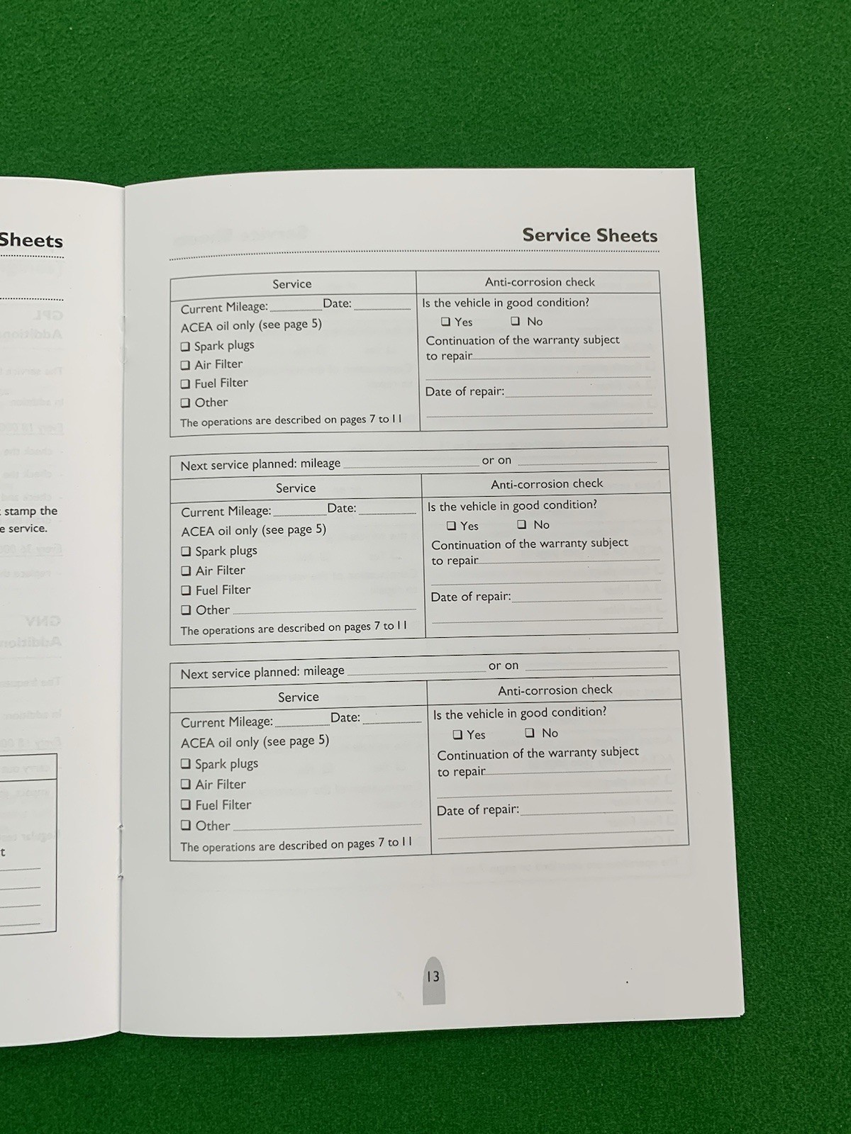 LIBRETTO STORIA SERVIZI RENAULT NUOVO E ORIGINALE, PER TUTTA BENZINA E DIESEL foto 3