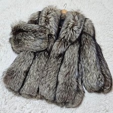 SAGA FOX Silver Fox Fur Coat Real Fur Luxury Women's Size L Outerwear Pre-Owned