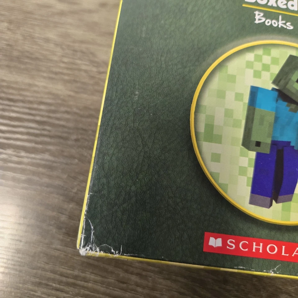 Дневник Minecraft зомби бокс-сет книги 1 до 9 на Зак зомби в мягкой обложке - Изображение 3 из 4