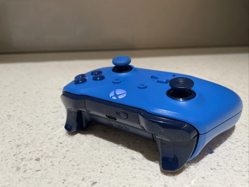 Genuine Microsoft XBOX One 1708 Wireless Controller +Wired for Windows 7 8 10 PC - Image 3 of 4