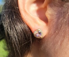 pendientes dorado corazon piedras blanca en z...