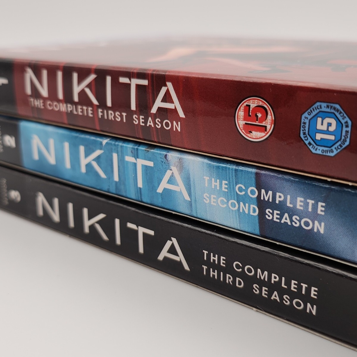 NIKITA DVD セット 全4シーズン Nikita: The Complete Series [Blu-ray] Season 1 2 3 購入 & 4
