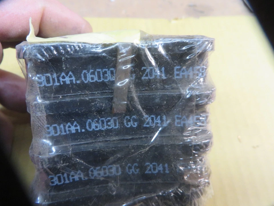 JUEGO PASTILLAS FRENO DISCO MERCEDES BENZ 400 SEL 1993 nuevo  Foto 3 de 4