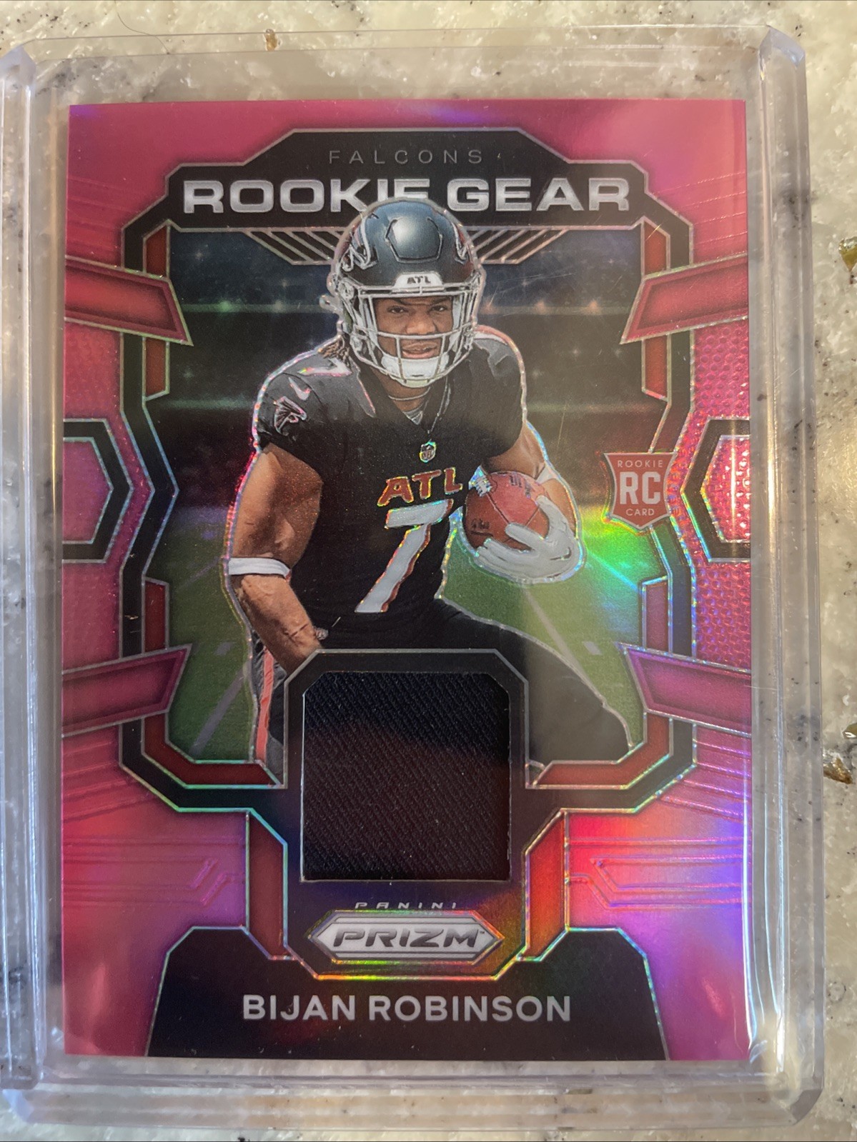 2023 Panini Prizm - Rookie Gear Bijan Robinson #RG-BR Pink Prizm (MEM, RC)