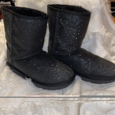 BLACK GLITTER UGG BOOTS SZ 5 CLASSIC ANKLE HIGH SHERPA LINING WOMENS Mid Calf