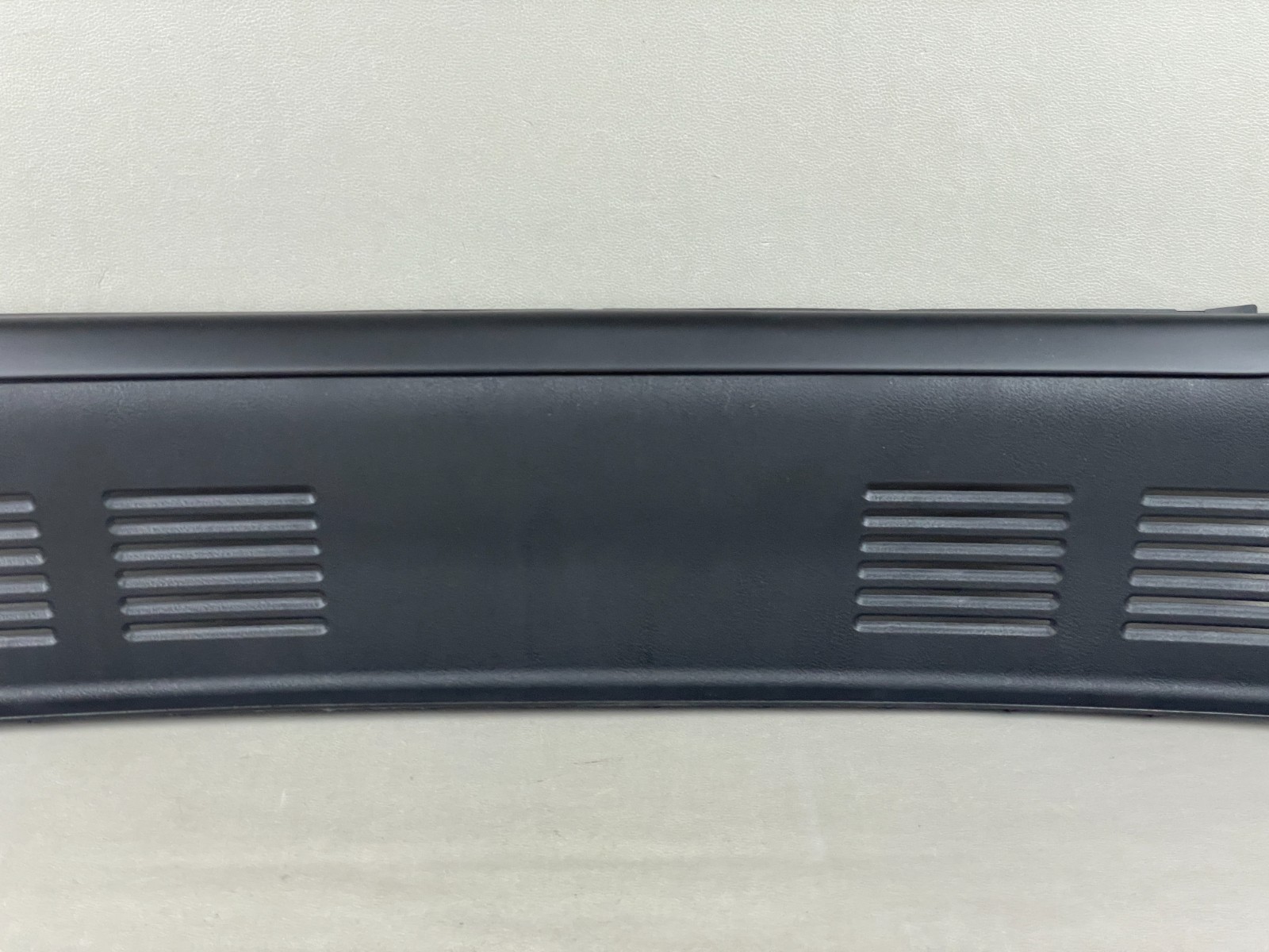 NEW! 2006-2012 Bentley Continental Flying Spur Rear Trunk Scuff Plate Lock OEM